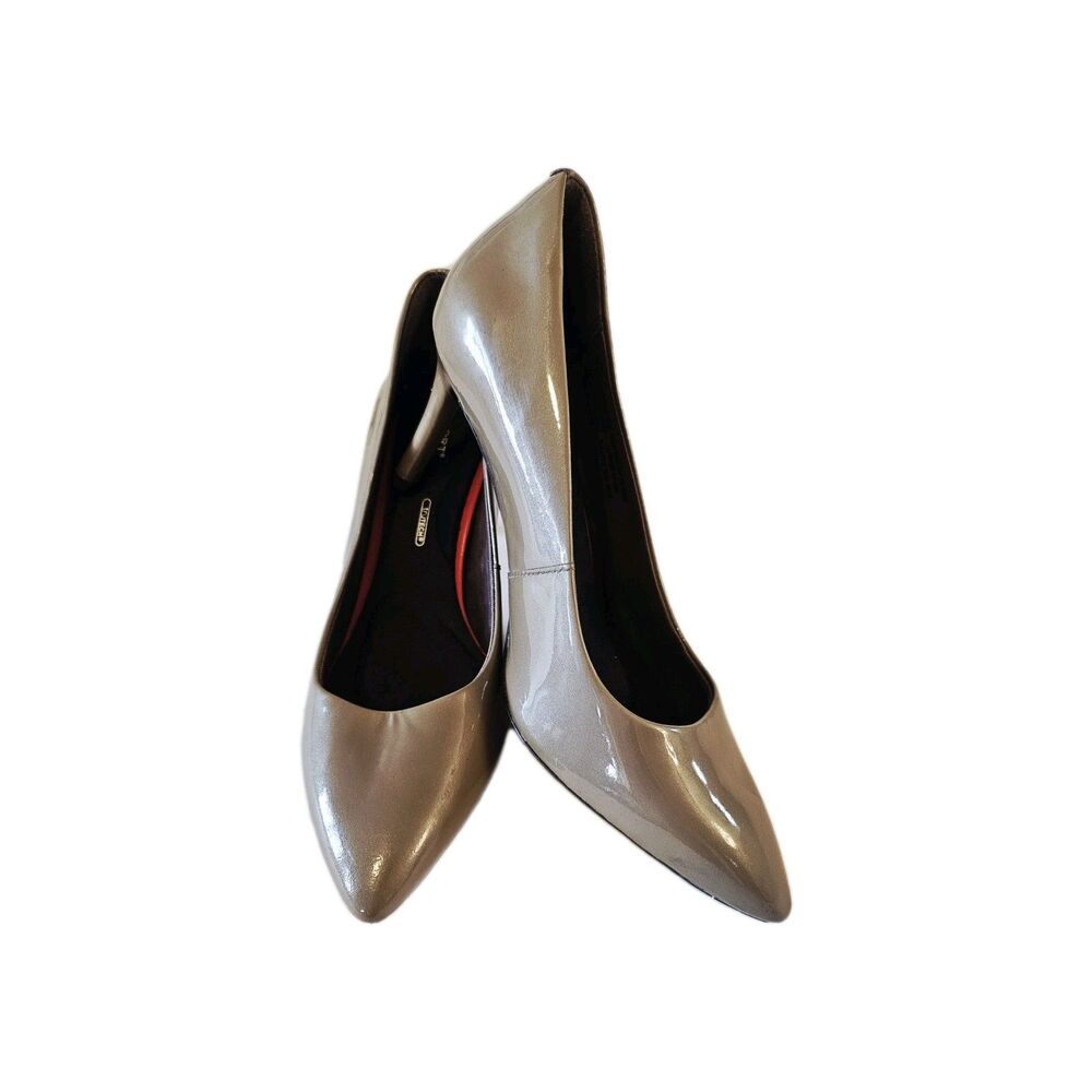 Rockport Total Motion Beige Leather Pointed Toe Heels Size 6.5